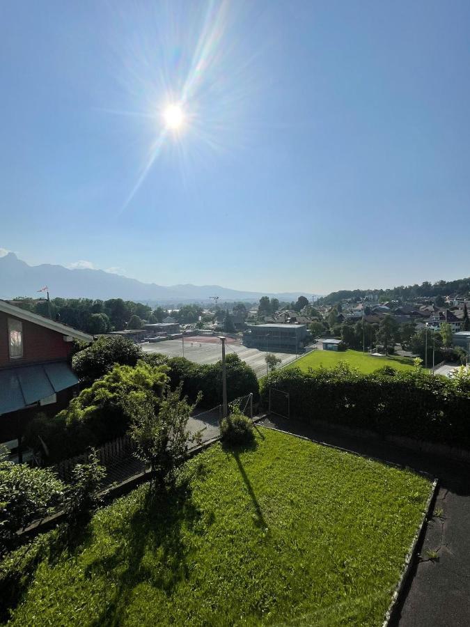 Neb-Thun Lodge'S Appartement 1 Hilterfingen Ringstrasse 6 Buitenkant foto